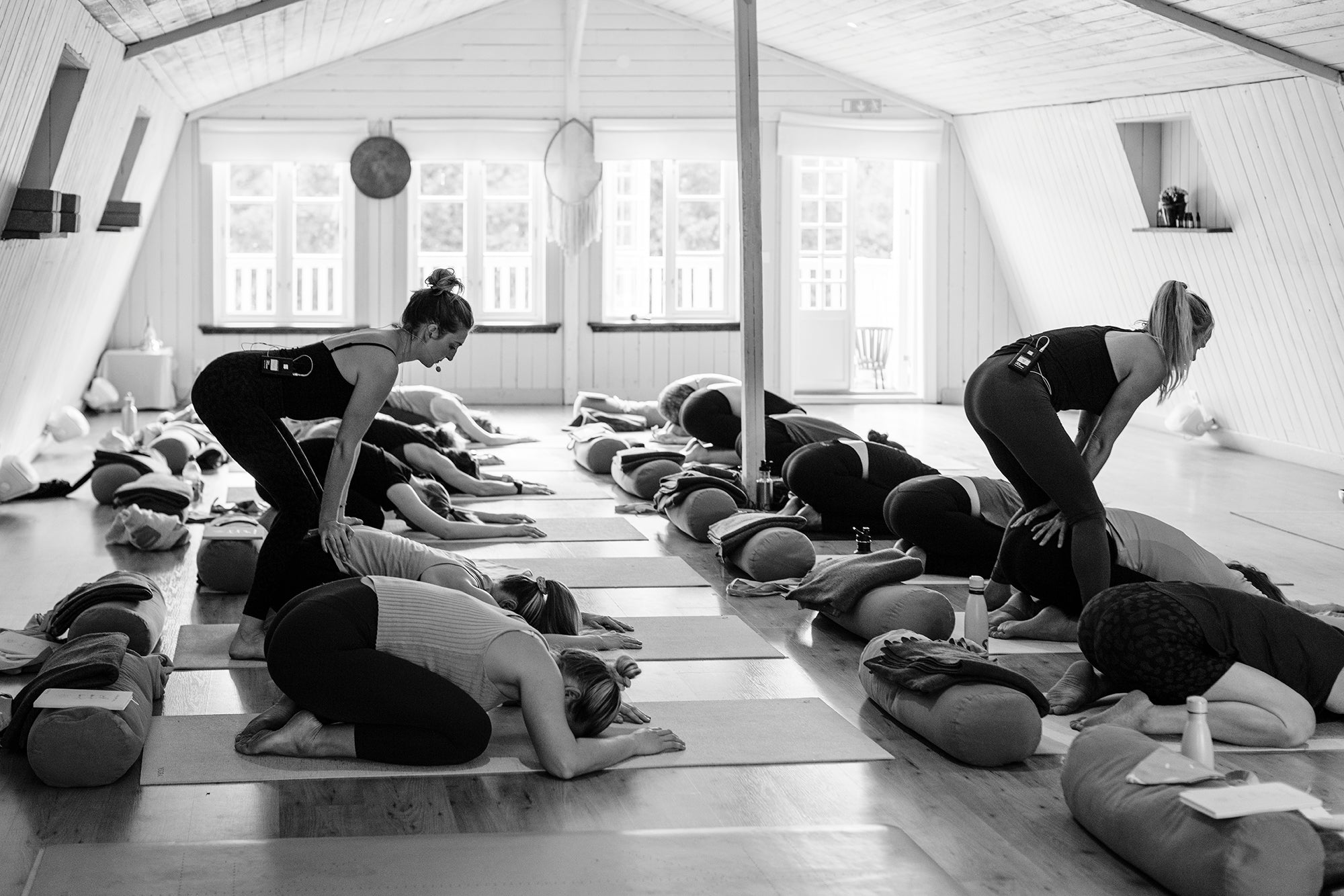 ANMÄLNINGSAVGIFT - YOGALÄRARUTBILDNING & SJÄLVKÄNNEDOM